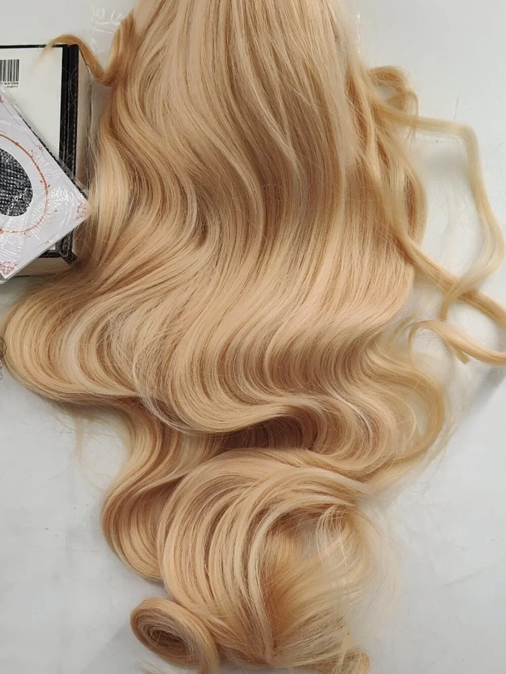 Full Cap Wig Long Wavy Blonde Medium Length                    PA#659-PA#664@CMK